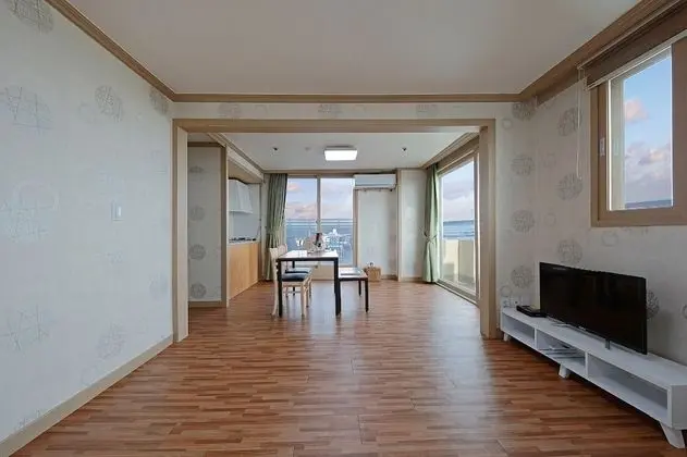 Panorama Ocean View Terrace Condo
