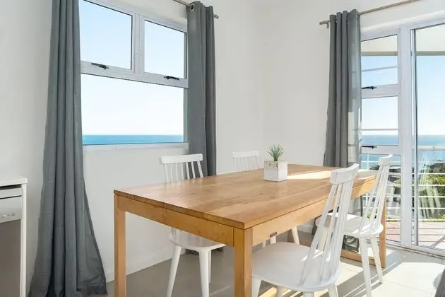 Comfort Apart Daire, 2 Yatak Odası, Balkon, Deniz Manzaralı