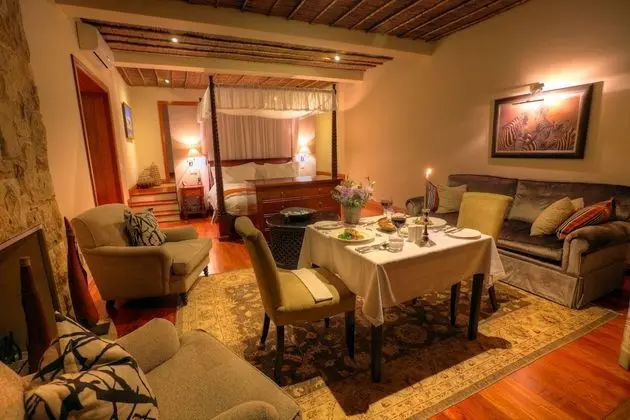 Lodge Suite