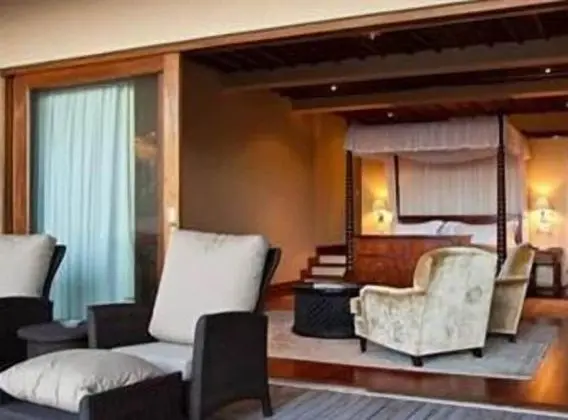 Lodge Suite