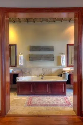 Lodge Suite