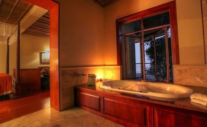 Lodge Suite