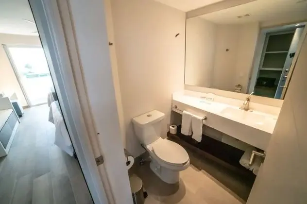 Deluxe Tek Büyük Yataklı Oda, 2 Çift Kişilik Yatak