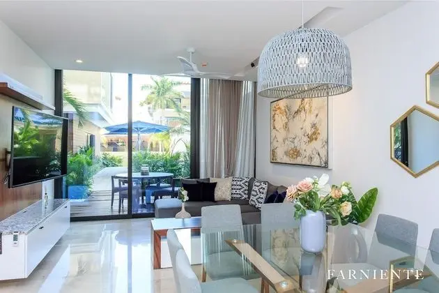 Luxury Apart Daire, 3 Yatak Odası, Havuz Manzaralı