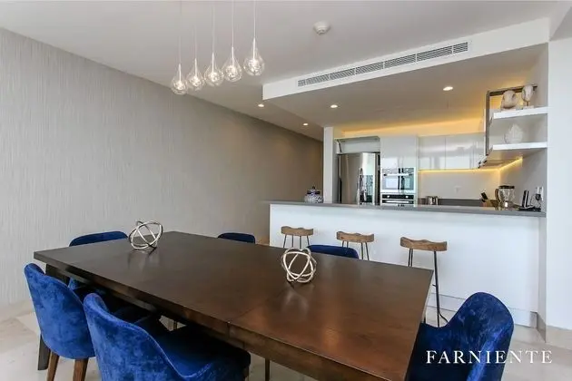 Luxury Apart Daire, Okyanus Manzaralı