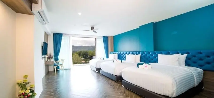 Deluxe Üç Kişilik Oda