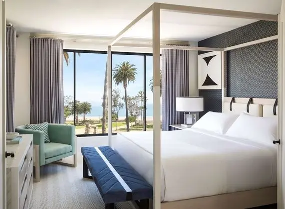 Süit, 1 En Büyük (King) Boy Yatak (Penthouse Lanai Seaside)