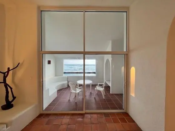 Oceanfront 1 Bedroom King