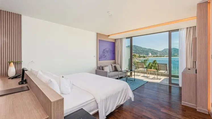 Ocean Comfy Room