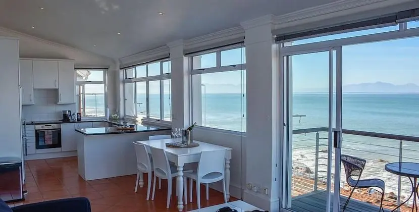 Panoramic Çatı Katı Süiti (Penthouse), Deniz Manzaralı (Oceanfront Penthouse)