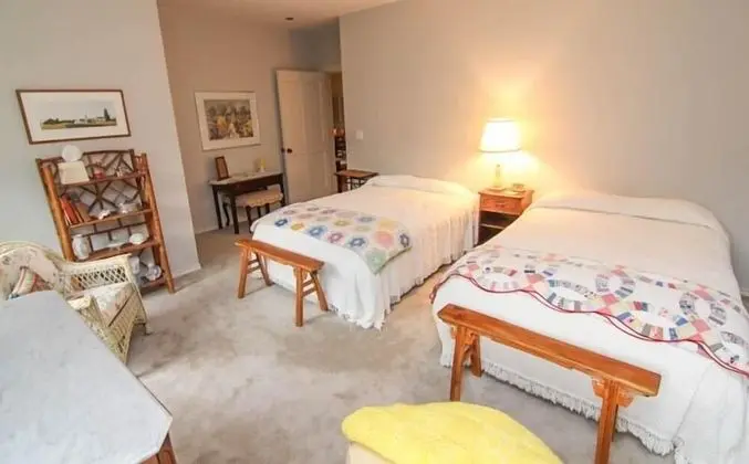 Ev, Birden Çok Yatak (Oceanfront Retreat)