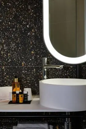Deluxe Tek Büyük Yataklı Oda, 1 Büyük (Queen) Boy Yatak, Teras, Park Manzaralı