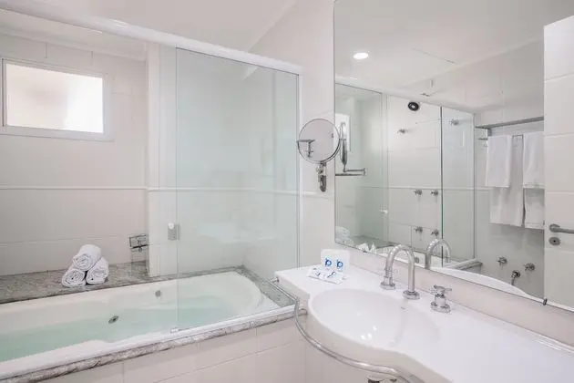 Superior Süit, Sıcak Su Küveti