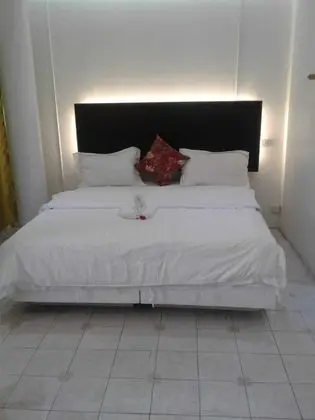 Superior Tek Büyük Yataklı Oda, Balkon, Şehir Manzaralı