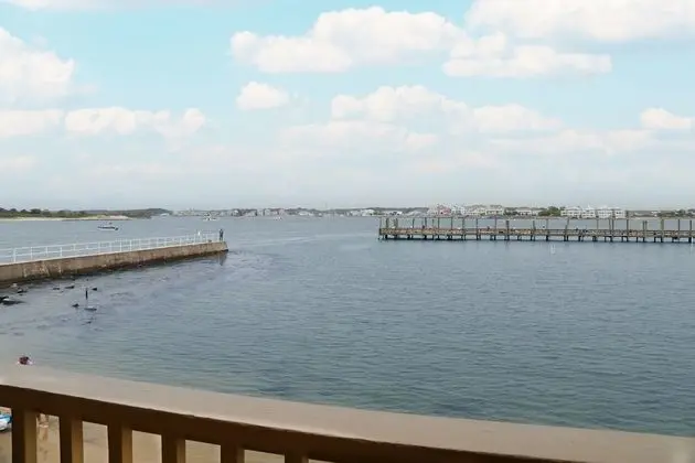 Oda, 1 Büyük (Queen) Boy Yatak, Koy Manzaralı