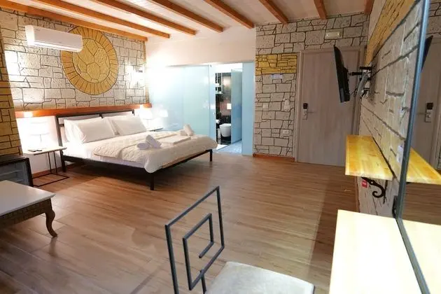 Deluxe Tek Büyük Yataklı Oda, Balkon