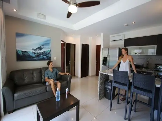 1BR KITCHEN SUITE W/Kitchen, Living room, 2 balconies