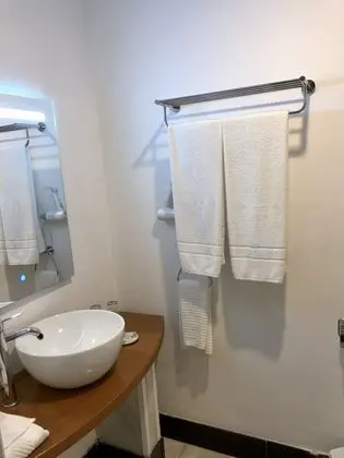 Basic Tek Büyük Yataklı Oda