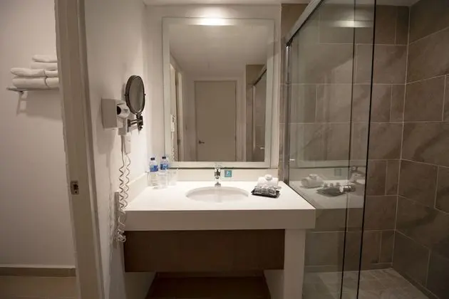 Standard Oda, 2 Çift Kişilik Yatak, Şehir Manzaralı