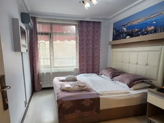 Standard Tek Büyük Yataklı Oda