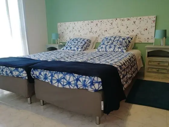Tek Büyük veya İki Ayrı Yataklı Oda