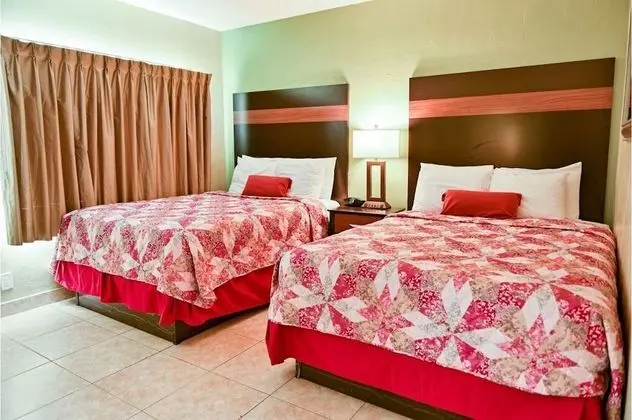 Junior Suite with Two King Beds - Disability Access
