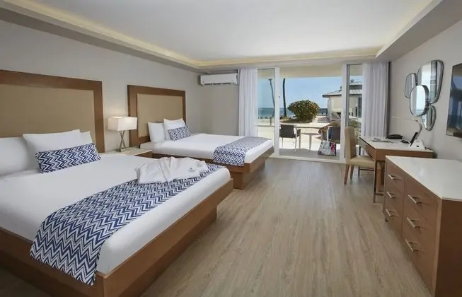 Premium Tek Büyük Yataklı Oda