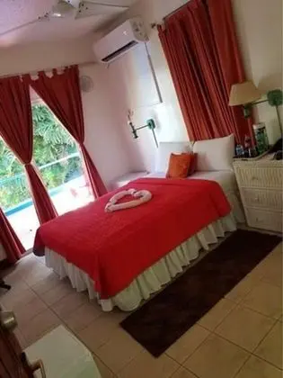 Upgraded Room, Balcony
