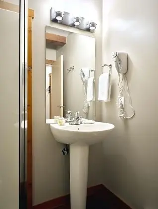Apart Daire (Great Location in Waterfront Building)