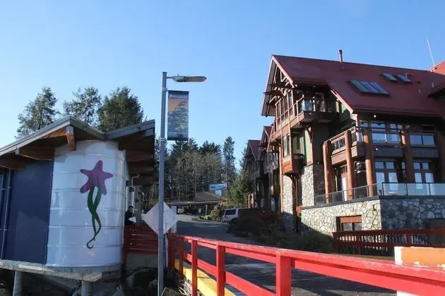 Apart Daire (Great Location in Waterfront Building)
