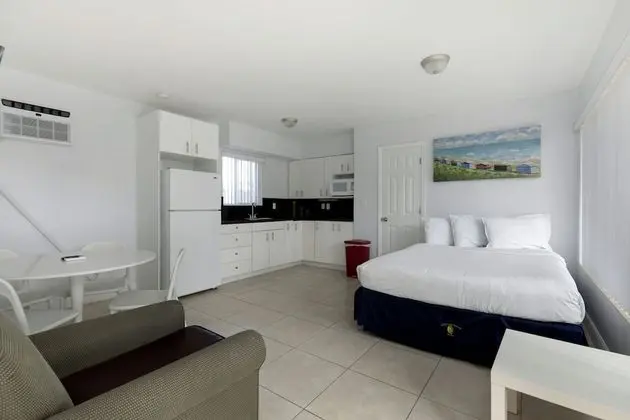 One Bedroom Suite