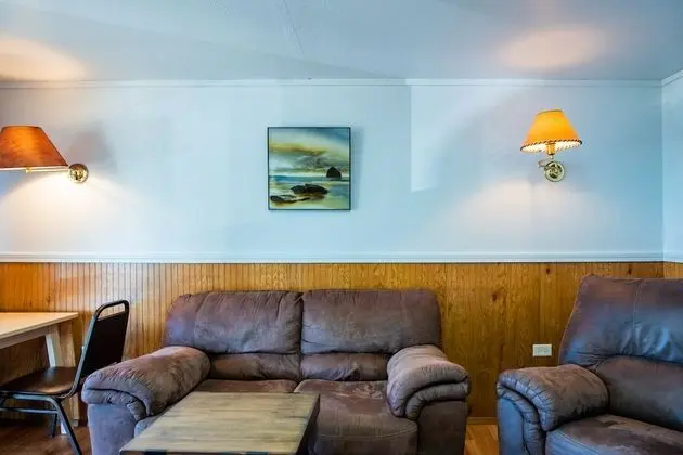 Basic Kulübe, 1 Büyük (Queen) Boy Yatak, Deniz Manzaralı