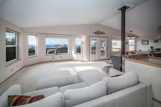 Ev, Birden Çok Yatak (Oceanside Vista)