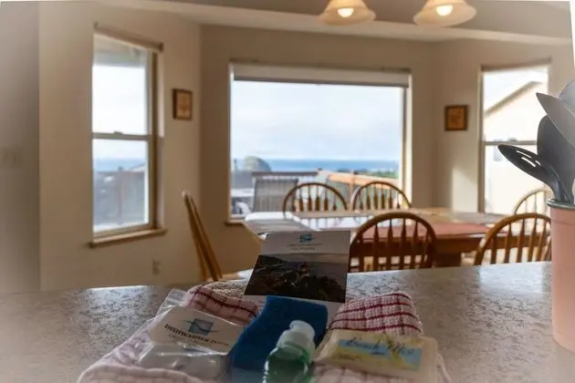 Ev, Birden Çok Yatak (Oceanside Vista)