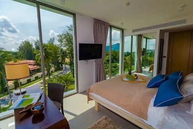 2-Bedroom Apartment