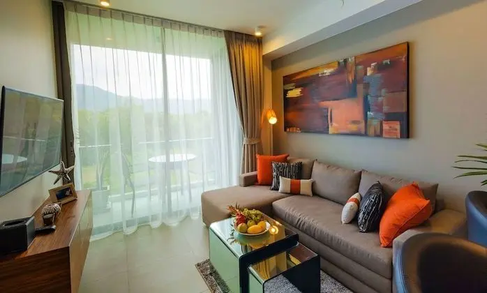 One Bedroom Apartment