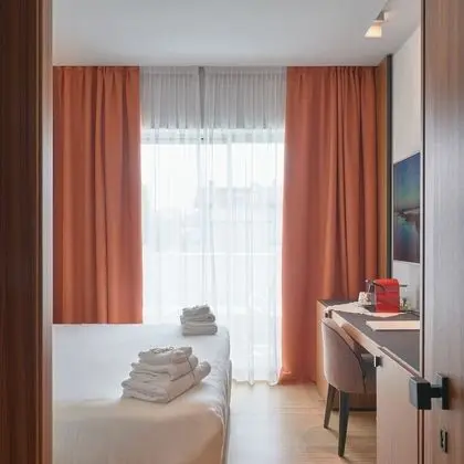 Classic Tek Büyük Yataklı Oda (free access SPA)