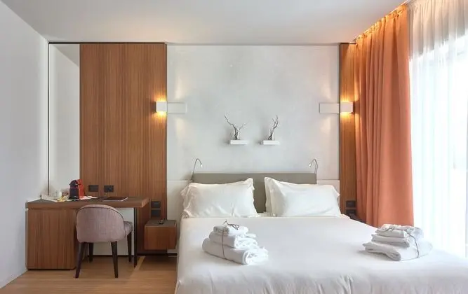 Deluxe Tek Büyük Yataklı Oda (free access SPA)