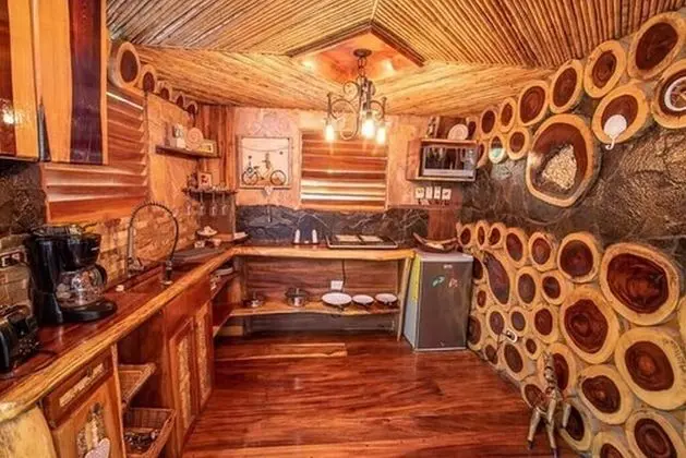 Luxury Bungalov, 1 Yatak Odası, Bahçe Manzaralı, Denize Sıfır