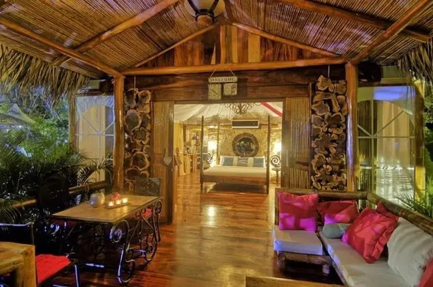 Ocean Bungalow