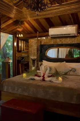 Ocean Bungalow
