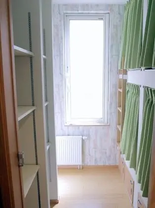 Ortak Ranzalı Oda, Karma Ranzalı Oda (1 Bed in 4-Bed Room )