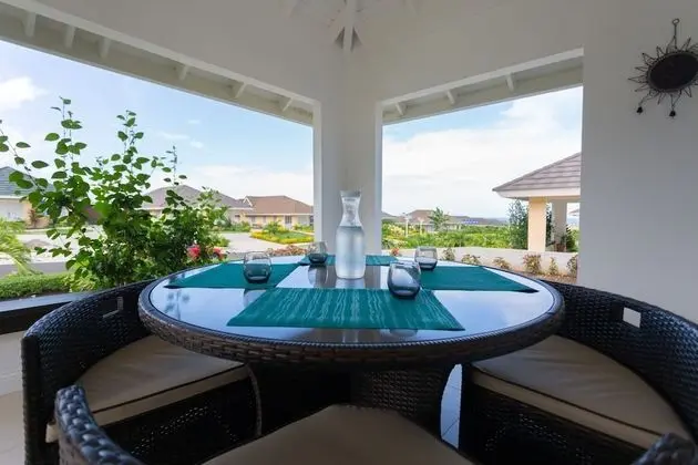 Elite Villa, 3 Yatak Odası, Mutfak, Bahçe Manzaralı