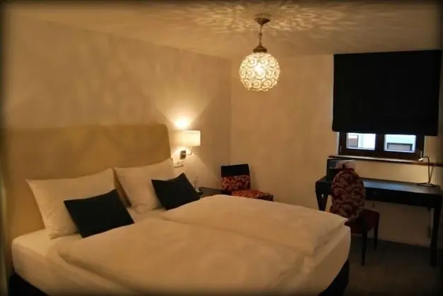 Tek Büyük Yataklı Oda