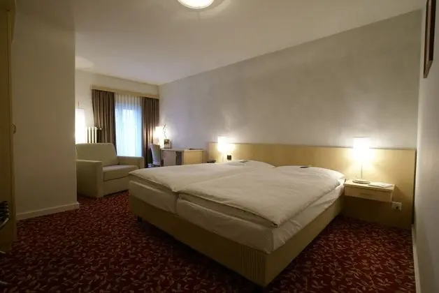 Comfort Tek Büyük Yataklı Oda