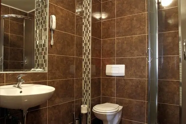 Superior Oda, Birden Çok Yatak, Avlu Manzaralı
