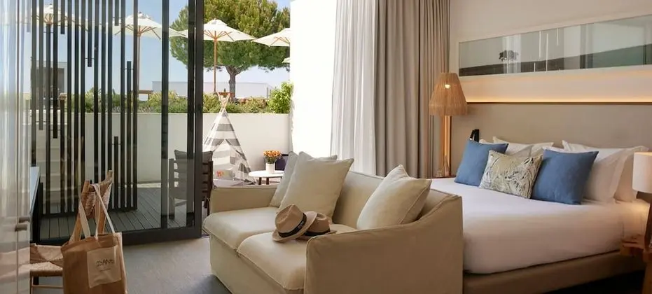 Bunkbed Terrace Room