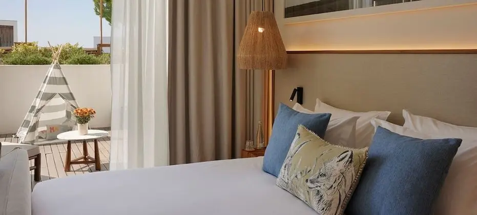 Bunkbed Terrace Room