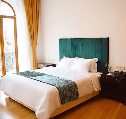 Superior Tek Büyük Yataklı Oda, Balkon