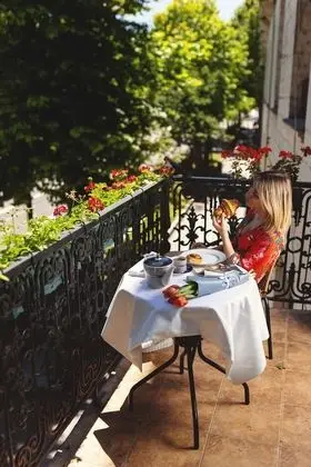 Superior Tek Büyük Yataklı Oda, Balkon